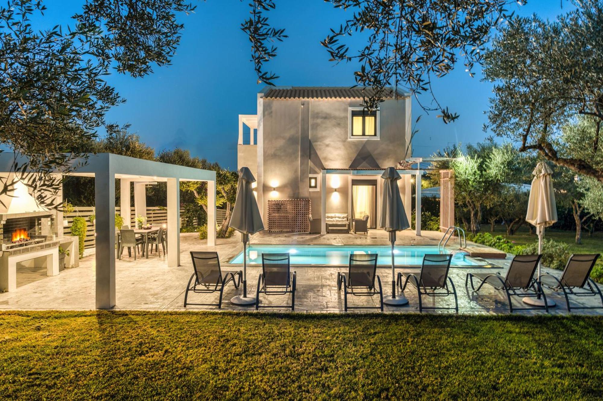 Valeria Private Villa Plános المظهر الخارجي الصورة