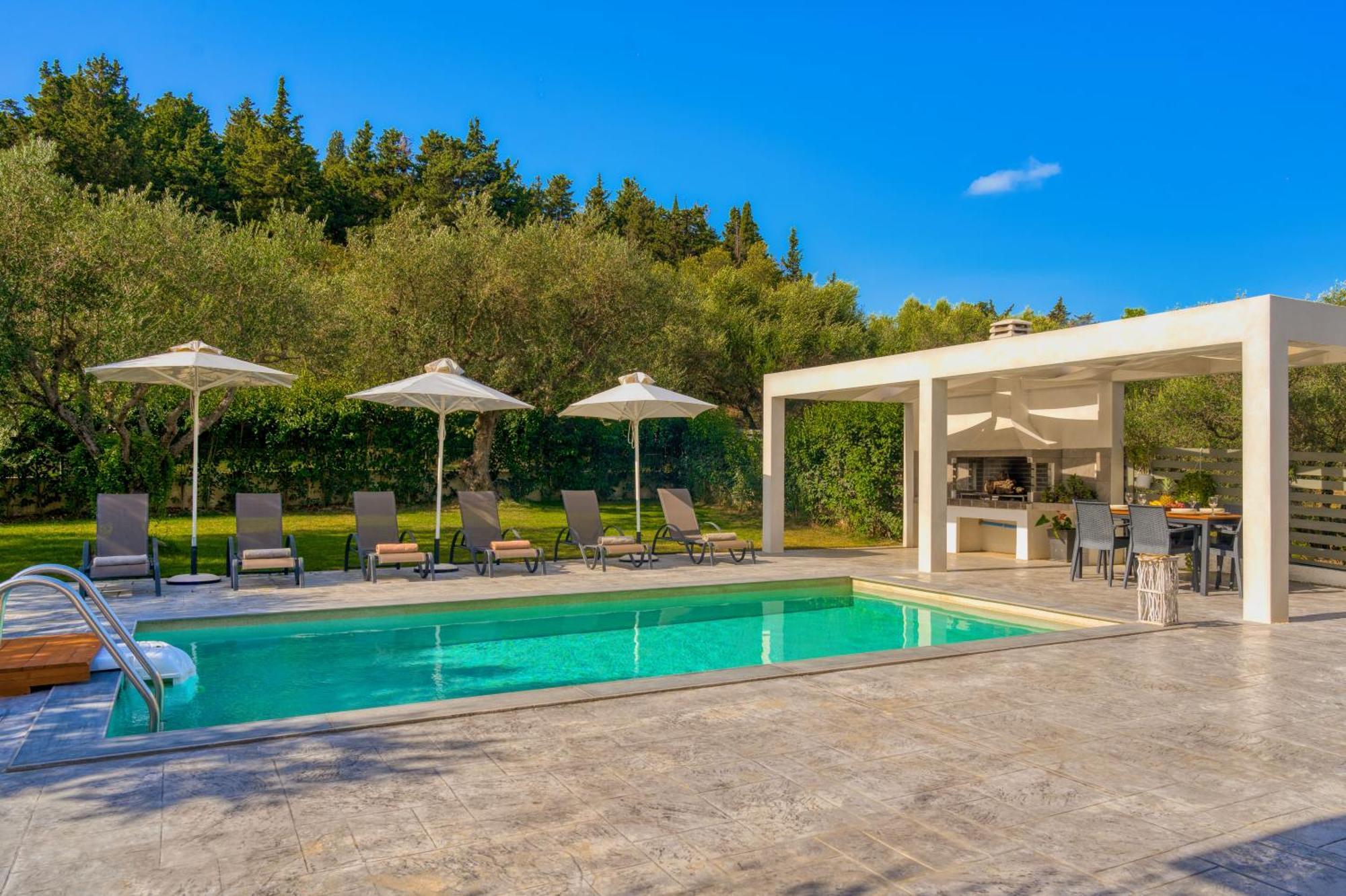 Valeria Private Villa Plános المظهر الخارجي الصورة