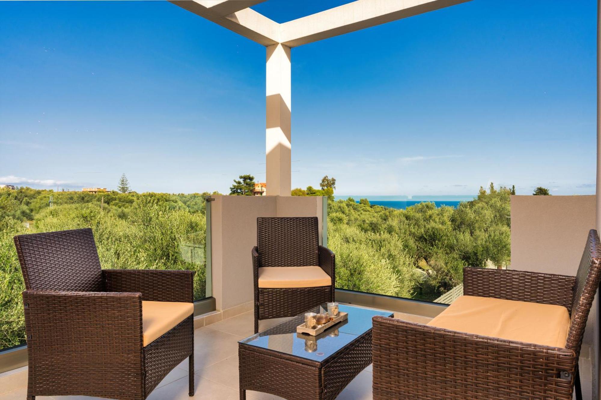 Valeria Private Villa Plános المظهر الخارجي الصورة