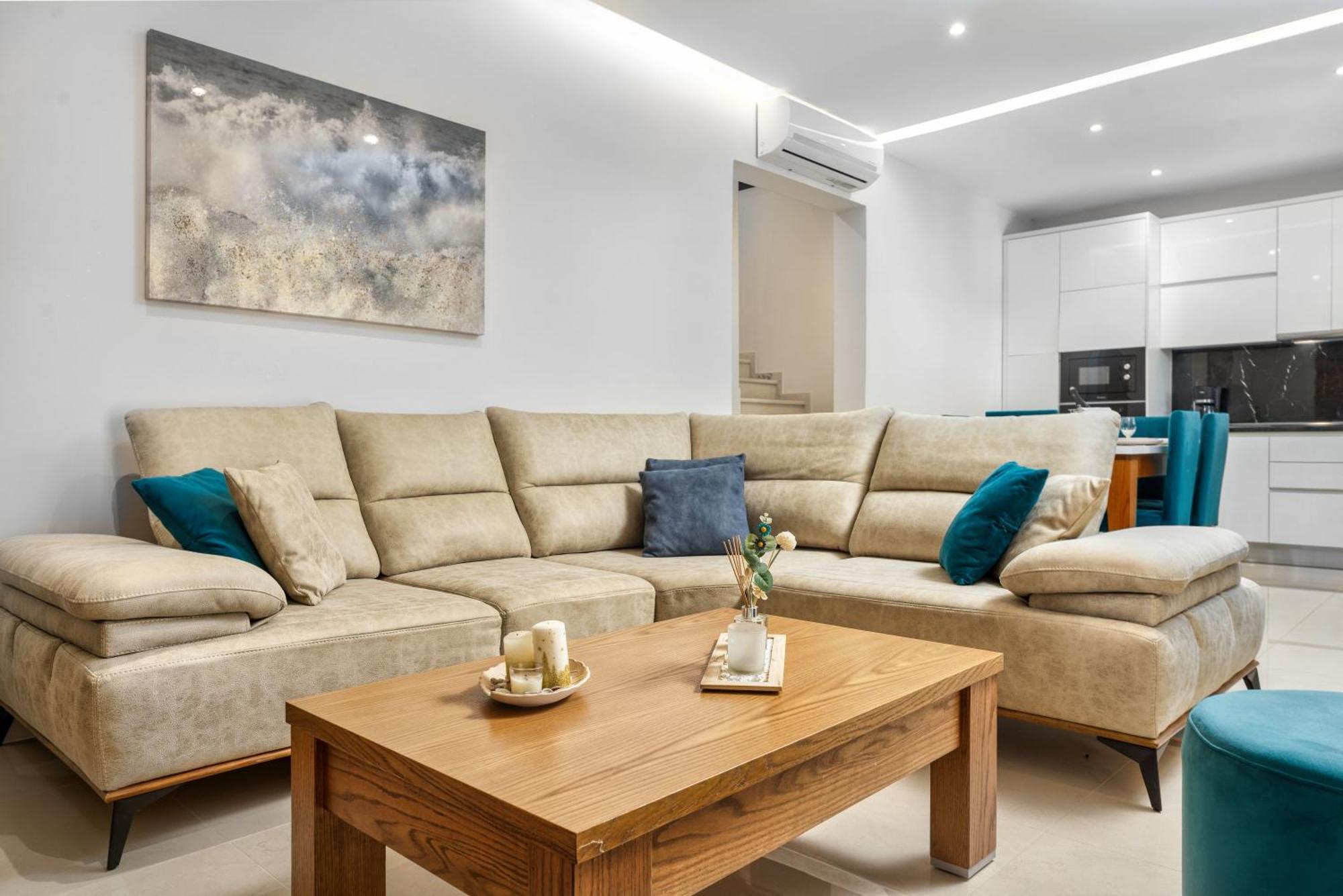 Valeria Private Villa Plános المظهر الخارجي الصورة